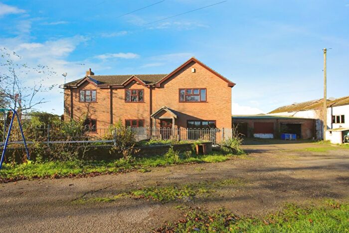 5 Bedroom Detached House For Sale In Euximoor, Christchurch, Wisbech, PE14