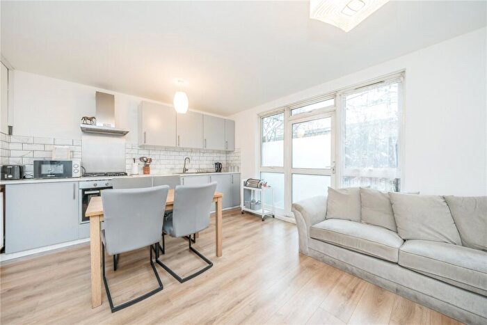 1 Bedroom Apartment To Rent In Pratt Street, London, NW1