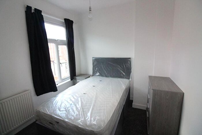 4 Bedroom Terraced House To Rent In Henderson Street, Preston, PR1