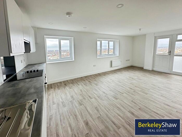 2 Bedroom Apartment To Rent In The Lighthouse, Church Walk, Bootle, L20