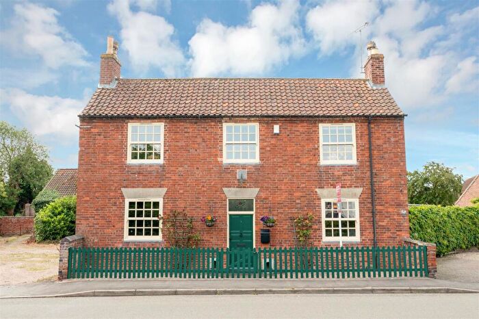 5 Bedroom Detached House For Sale In High Street, Bottesford, NG13