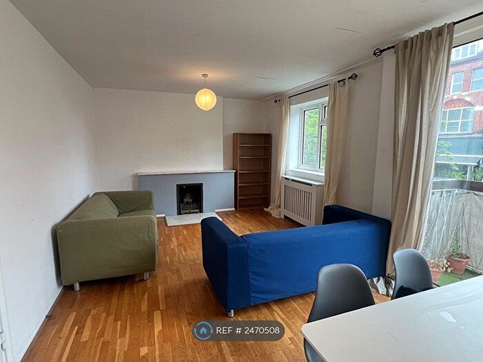 3 Bedroom Flat To Rent In Fortis Green, London, N2