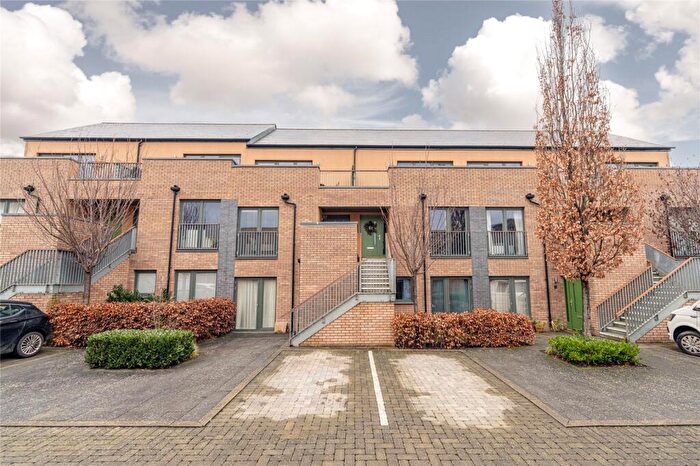 3 Bedroom Flat For Sale In Lawrie Reilly Place, Edinburgh, EH7