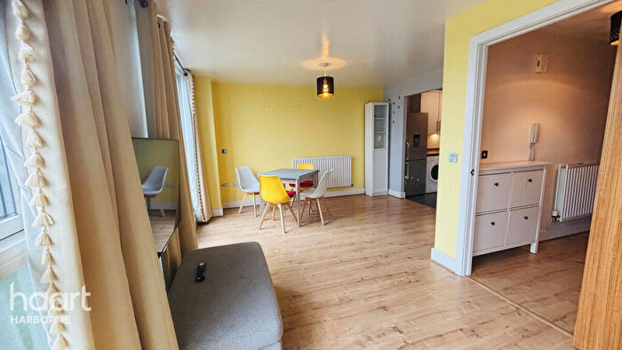 2 Bedroom Apartment To Rent In Mason Way, Park Central, B15