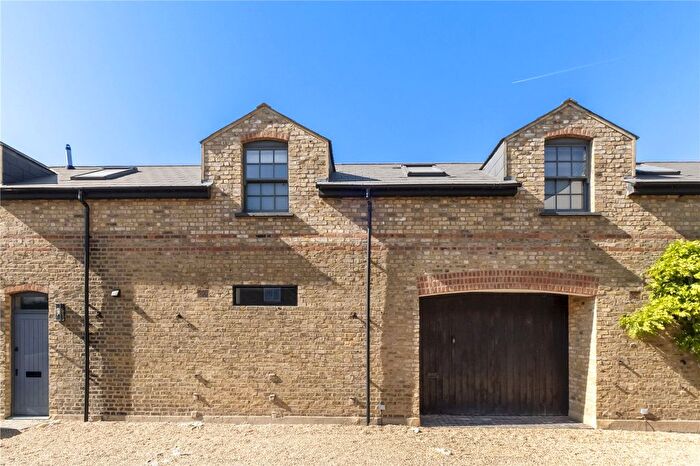 1 Bedroom Mews For Sale In Salt Yard, Kingston Road, Wimbledon, London, SW19