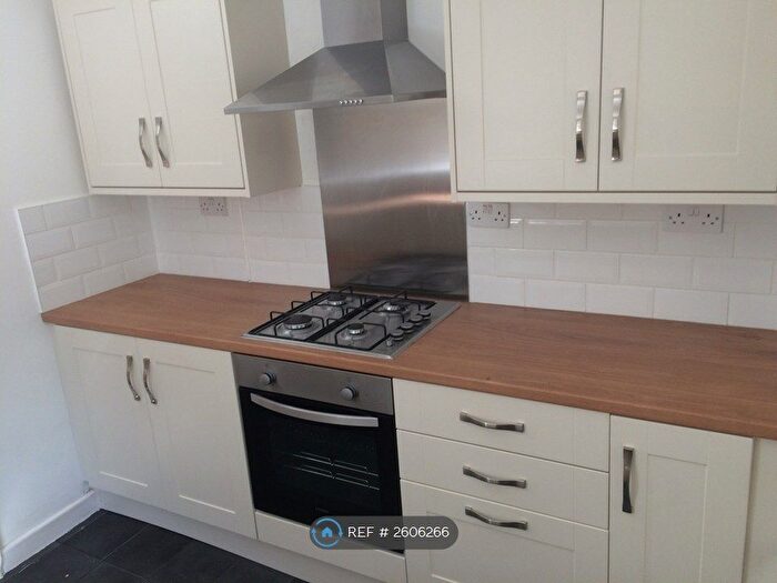 3 Bedroom Terraced House To Rent In Glamorgan Street, Cardiff, CF5