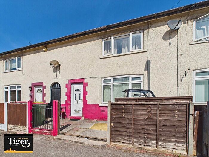2 Bedroom Terraced House For Sale In Robin Street, Preston, PR1