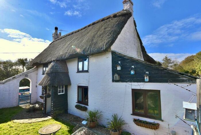 4 Bedroom Cottage For Sale In Roud, Ventnor PO38