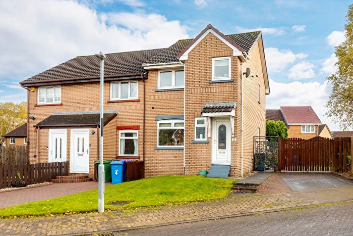3 Bedroom Terraced House For Sale In Aspen Drive, Glasgow, G21