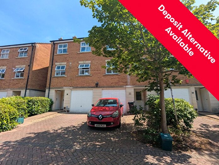 5 Bedroom Terraced House To Rent In Parnell Road, Stapleton, Bristol, Gloucestershire, BS16