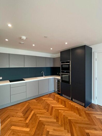 2 Bedroom Apartment To Rent In The Residences Manchester, Deansgate Square, Greater Manchester, M15
