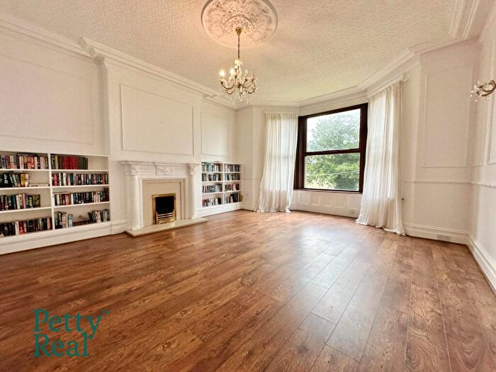 4 Bedroom Semi-Detached House For Sale In Wheatley Lane Road, Barrowford, BB9