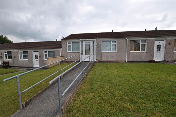 2 Bedroom Bungalow For Sale In Rhos Las, Tregynwr, Carmarthen, SA31
