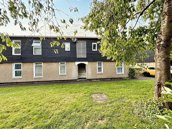 2 Bedroom Flat To Rent In Campion, Great Linford, MK14