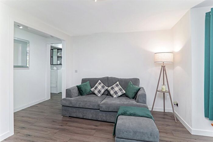 1 Bedroom Flat For Sale In Glenbuck Avenue, Glasgow, Glasgow City, G33