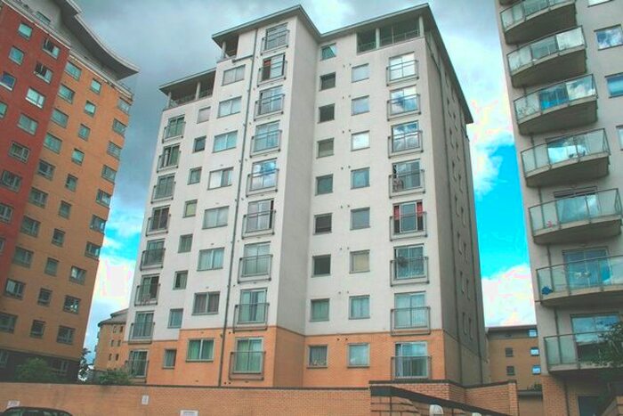 2 Bedroom Flat To Rent In Axon Place, Ilford, IG1