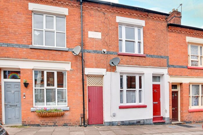 2 Bedroom Terraced House To Rent In Shelley Street, Knighton Fields, Leicester, LE2