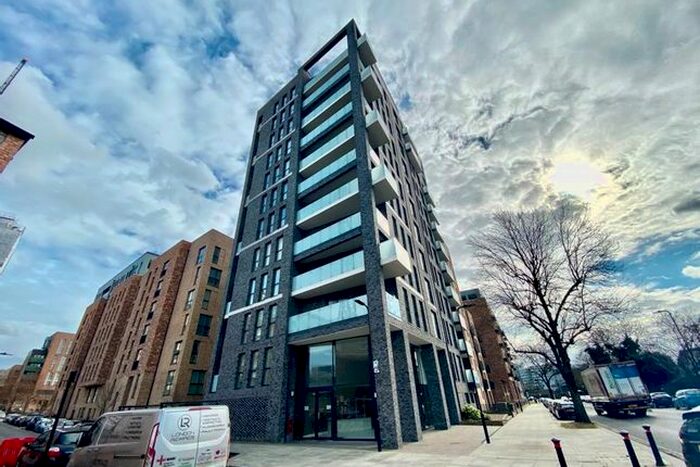 2 Bedroom Flat To Rent In Blackburn Court, Bollo Lane, Acton Gardens, W3