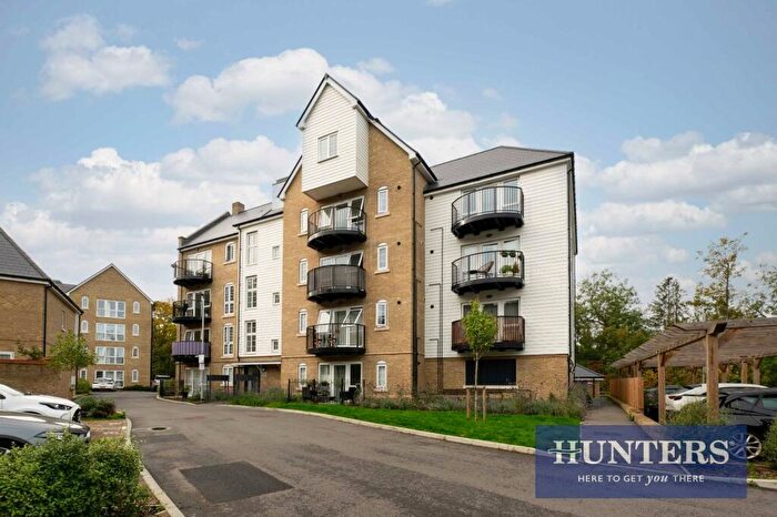 1 Bedroom Flat For Sale In Gunpowder Road, Worcester Park, KT4