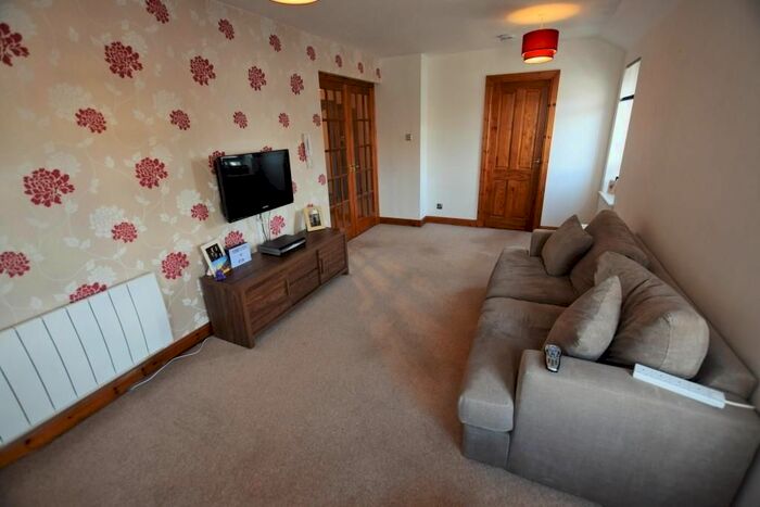 1 Bedroom Flat To Rent In Ashvale Court, City Centre, Aberdeen, AB10