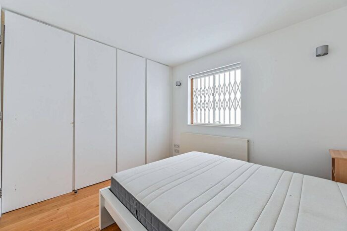 1 Bedroom Flat For Sale In Elias Place, Vauxhall, London, SW9