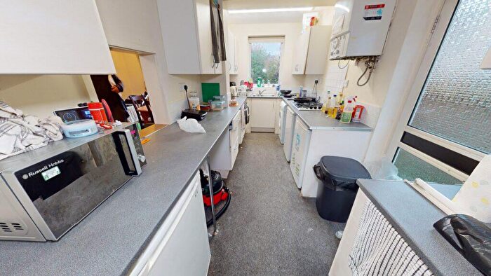 4 Bedroom House To Rent In Bournbrook Road, Selly Oak, Birmingham, B29