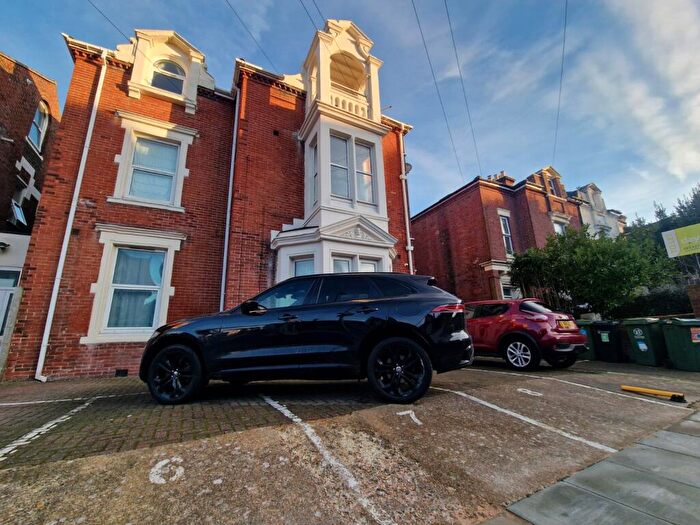 1 Bedroom Apartment For Sale In St. Andrews Road, Southsea, Hampshire, PO5