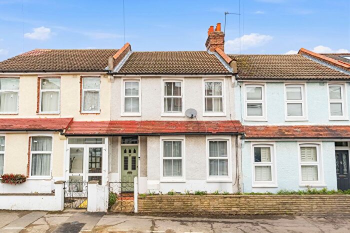 3 Bedroom Terraced House For Sale In Beauchamp Road, Sutton, SM1