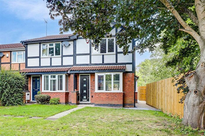 2 Bedroom End Of Terrace House For Sale In Stratford Close, Colwick, NG4