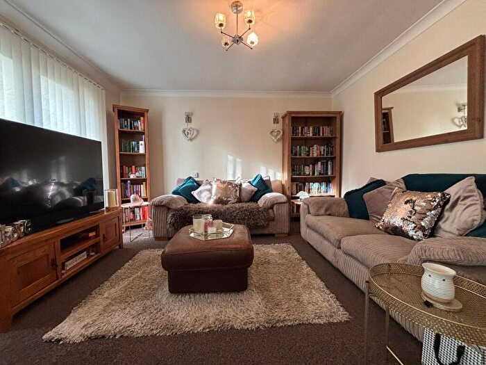 4 Bedroom Detached House For Sale In Mountfield Avenue, Nottingham, Nottinghamshire, NG10