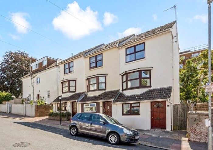 4 Bedroom End Of Terrace House For Sale In B Franklin Road, Brighton, BN2