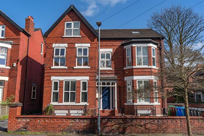 2 Bedroom Apartment For Sale In Ellesmere Road, Chorlton, M21