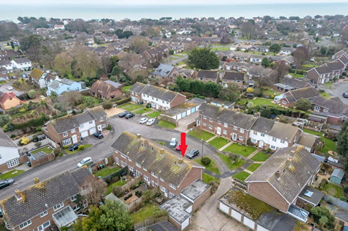 3 Bedroom End Of Terrace House For Sale In Stanmore Gardens, Aldwick, Bognor Regis, PO21
