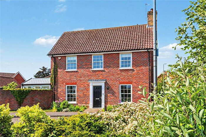 4 Bedroom Link Detached House For Sale In Shearwater Way, Reydon, Southwold, Suffolk, IP18