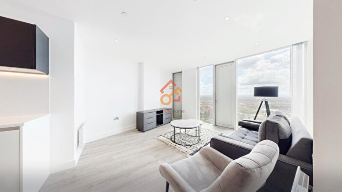 2 Bedroom Flat To Rent In Silvercroft Street, Manchester, M15