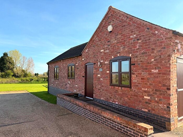 2 Bedroom Barn Conversion To Rent In Hadley End, Yoxall, DE13