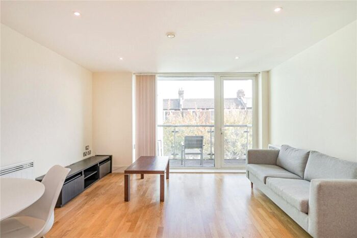 1 Bedroom Apartment To Rent In Drayton Park, London, N5