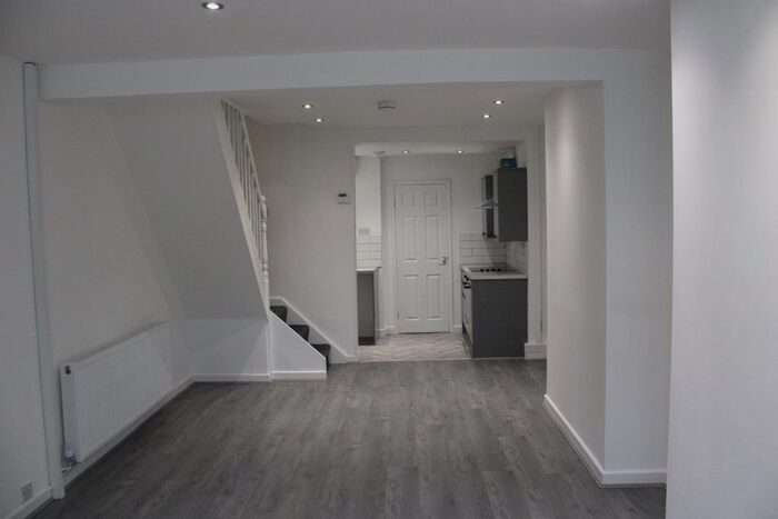2 Bedroom Property To Rent In Banner Street, Wavertree, Liverpool, L15