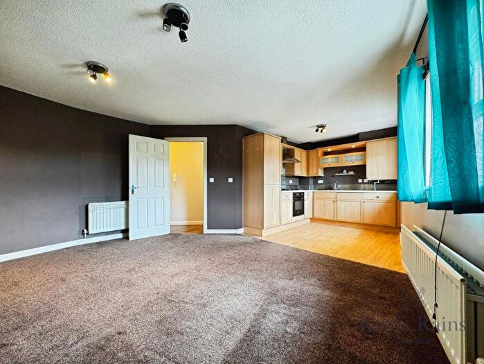 2 Bedroom Apartment For Sale In Holland House Road, Walton-le-Dale, Preston, Lancashire, PR5