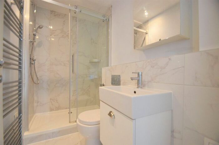 1 Bedroom Flat To Rent In Manor Place, Sutton, SM1