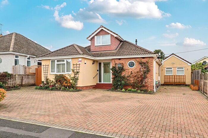 5 Bedroom Detached House For Sale In Westaway Park, Yatton, BS49