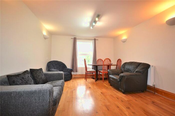 7 Bedroom House To Rent In Rossiter Road, Balham, London, SW12
