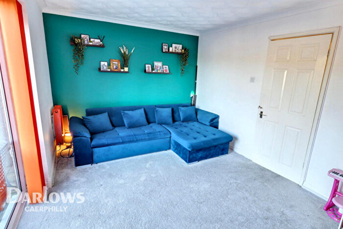 3 Bedroom Semi Detached House For Sale In Coed Y Pica, Caerphilly, CF83