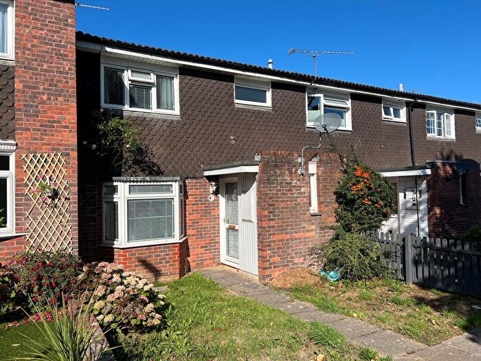 3 Bedroom House To Rent In Bewbush, RH11