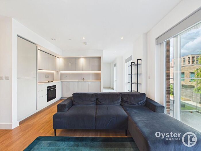 1 Bedroom Flat To Rent In Hoy Close, Kew Court, NW9