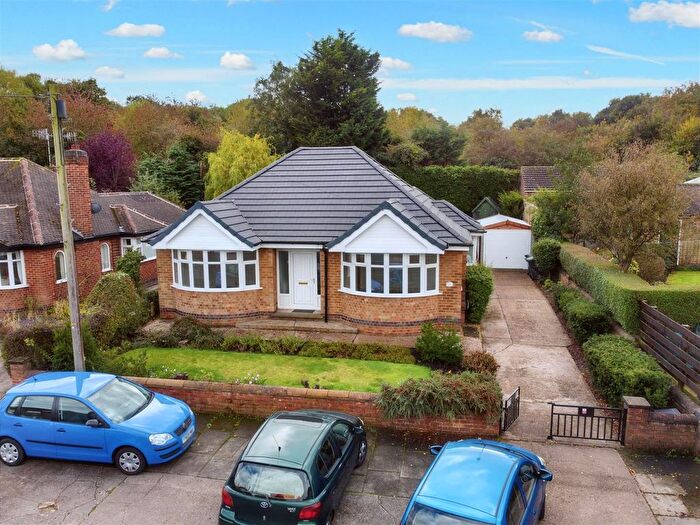 2 Bedroom Detached Bungalow For Sale In Valmont Road, Bramcote, Nottingham, NG9