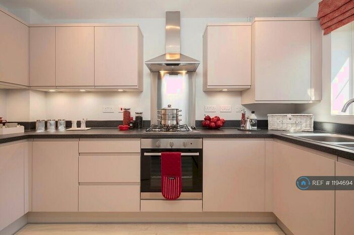 2 Bedroom Semi-Detached House To Rent In Tern Avenue, Horsham, RH12