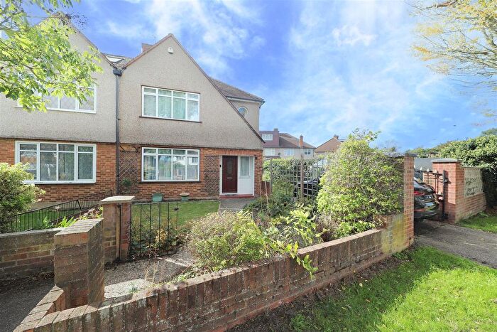 3 Bedroom Semi-Detached House For Sale In Glebe Avenue, Ickenham, UB10