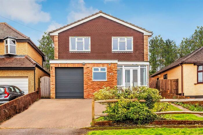 4 Bedroom Property For Sale In Stag Leys, Ashtead, KT21