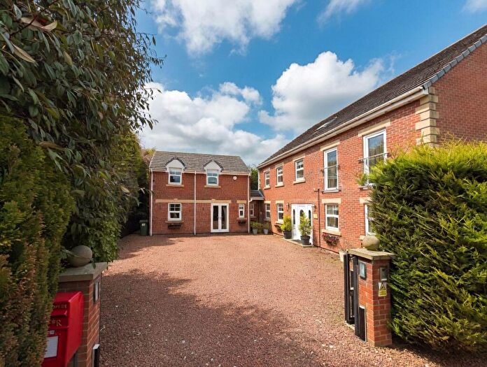 7 Bedroom Detached House For Sale In The Nook, Conifer Court, Lead Road, Greenside, Ryton, NE40